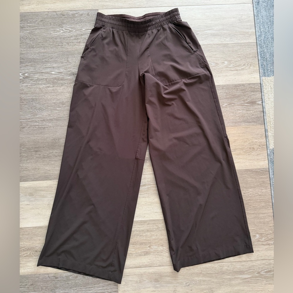 Lululemon Swift Mid Rise Wide Leg Pant